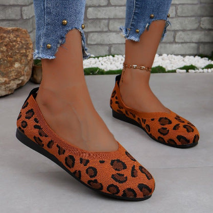 Chaussures Orthopédiques d'Inspiration Vintage