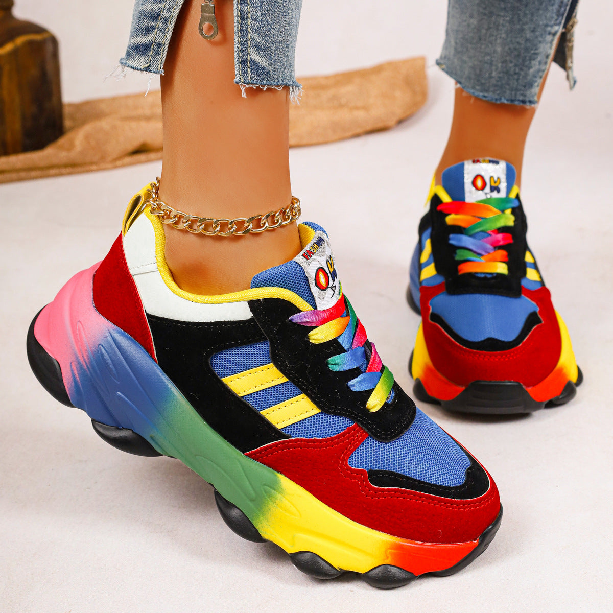 Chaussures Orthopédiques Gracieuses au Look Moderne