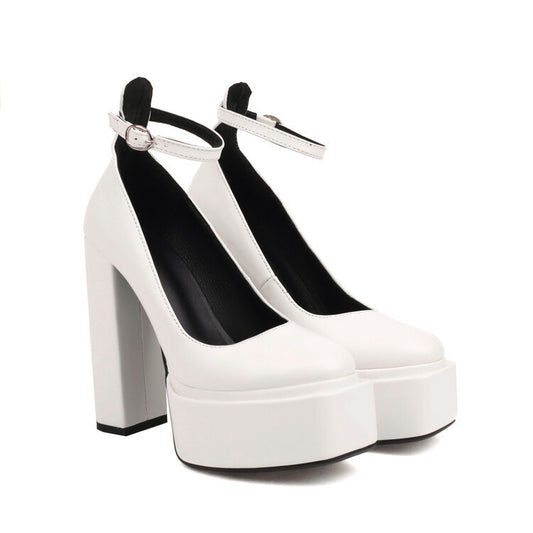 Chaussures Orthopédiques d'Inspiration Vintage
