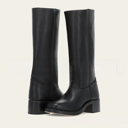 Bottes orthopédiques gracieuses pour un look moderne