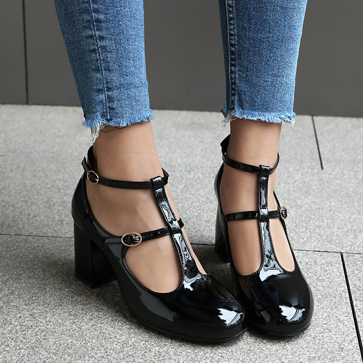 Chaussures Orthopédiques d'Inspiration Vintage