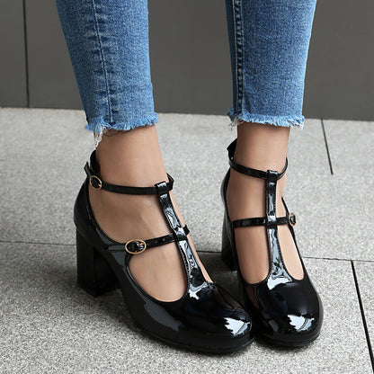 Chaussures Orthopédiques d'Inspiration Vintage