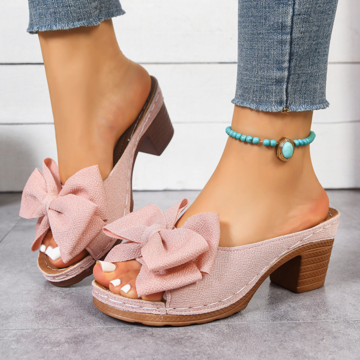 Chaussures Orthopédiques Gracieuses au Look Moderne