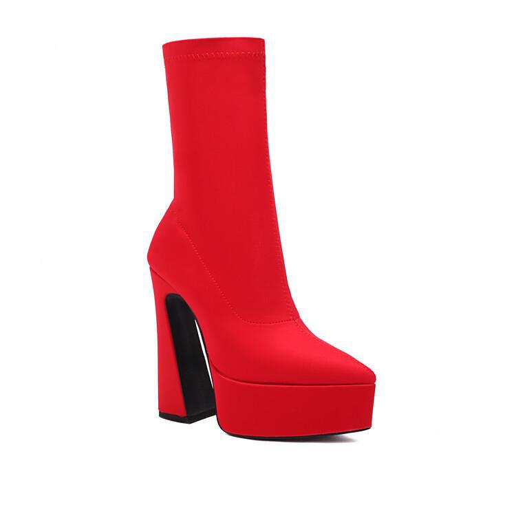 Bottes Orthopédiques Classiques au Style Intemporel