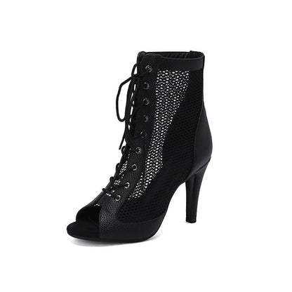 Bottes Orthopédiques Gracieuses au Look Moderne
