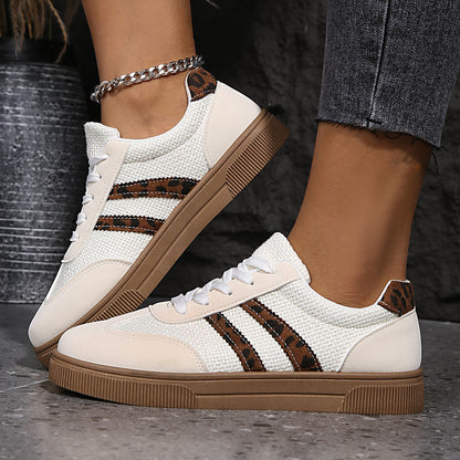 Chaussures Orthopédiques Gracieuses au Look Moderne