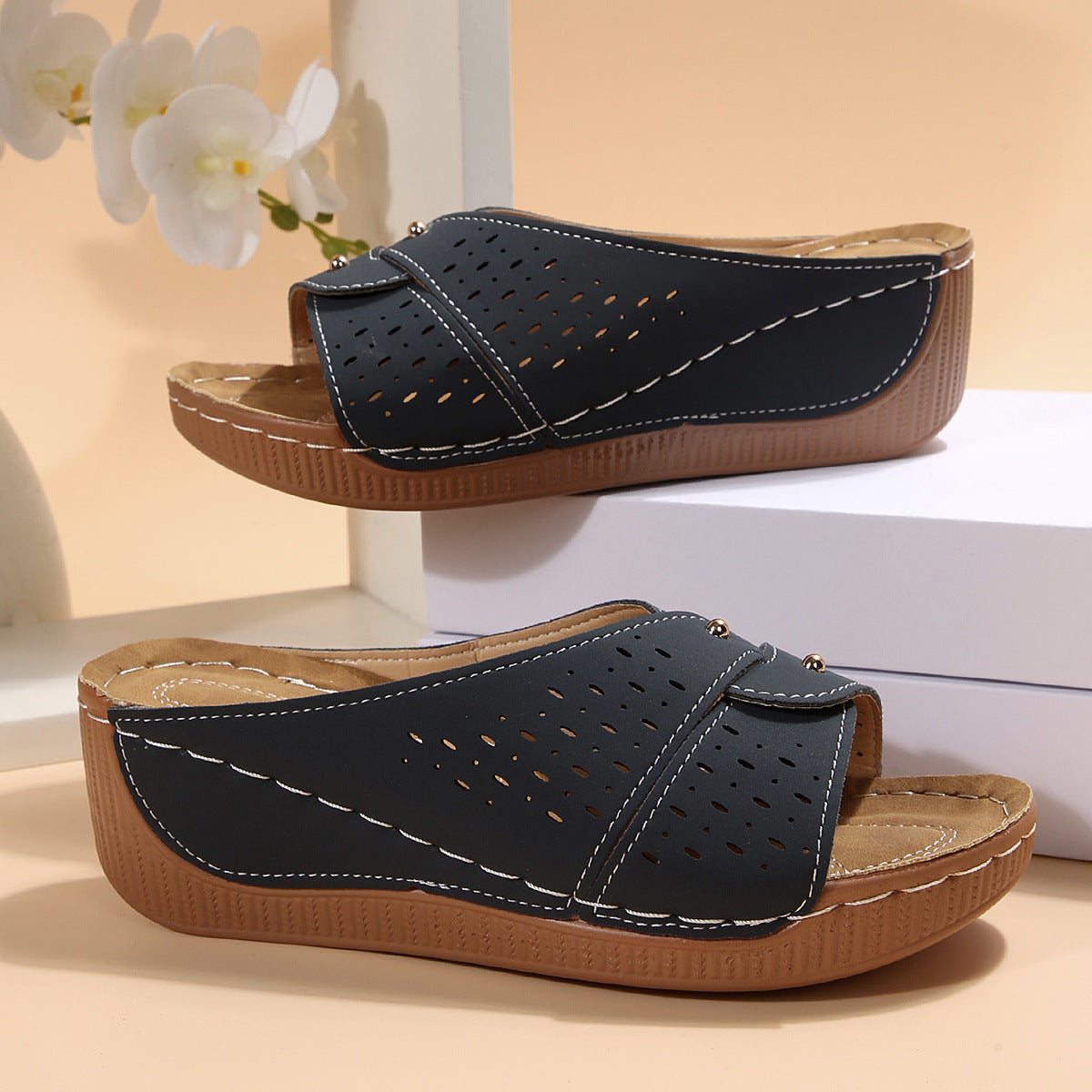 Sandales Orthopédiques Gracieuses au Look Moderne