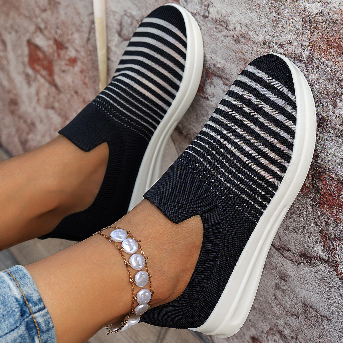 Chaussures Orthopédiques d'Inspiration Vintage