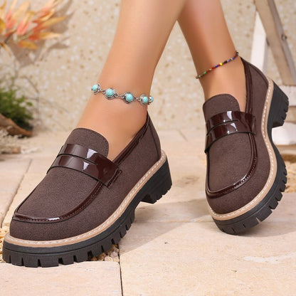 Chaussures Orthopédiques d'Inspiration Vintage