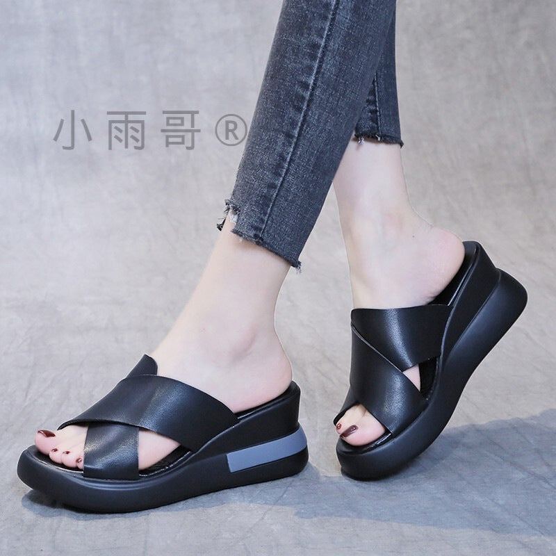 Sandales Orthopédiques Gracieuses au Look Moderne