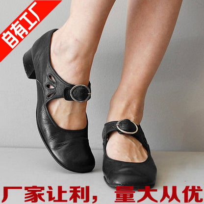 Chaussures Orthopédiques d'Inspiration Vintage