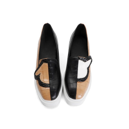 Chaussures Orthopédiques d'Inspiration Vintage