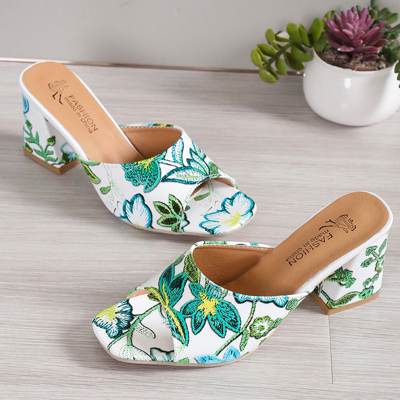 Chaussures Orthopédiques Gracieuses au Look Moderne