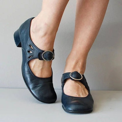 Chaussures Orthopédiques d'Inspiration Vintage