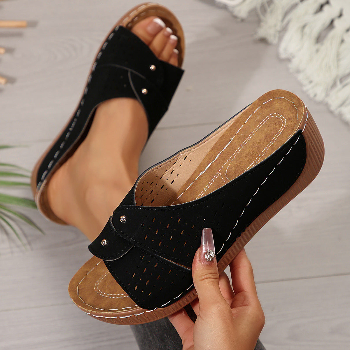 Sandales Orthopédiques Gracieuses au Look Moderne