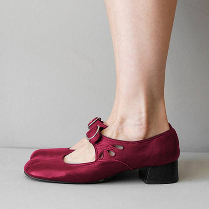 Chaussures Orthopédiques d'Inspiration Vintage