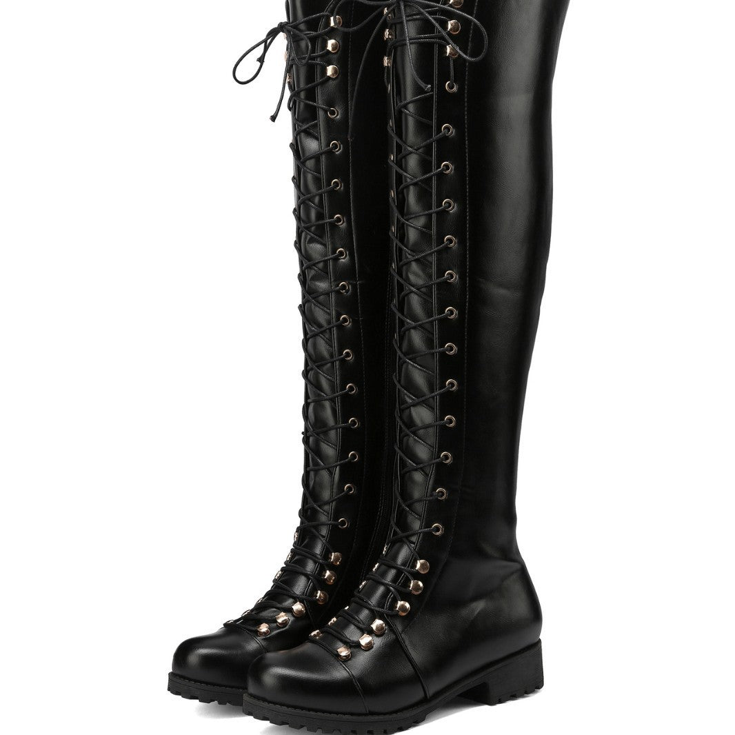 Chaussures Orthopédiques d'Inspiration Vintage