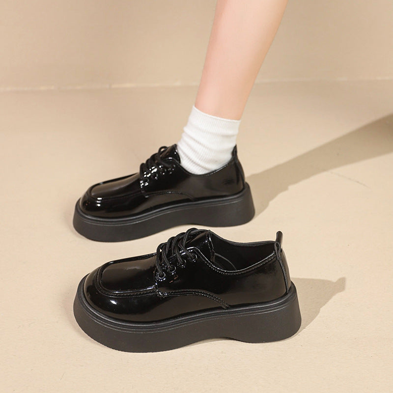 Baskets Orthopédiques Gracieuses au Look Moderne
