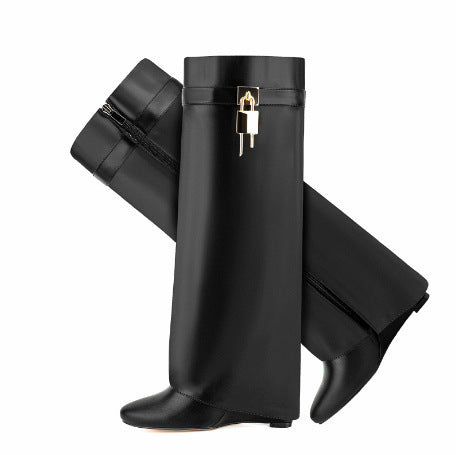 Bottes orthopédiques d'inspiration vintage