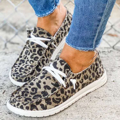 Chaussures Orthopédiques d'Inspiration Vintage