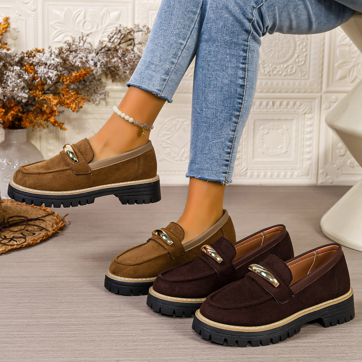 Chaussures Orthopédiques d'Inspiration Vintage