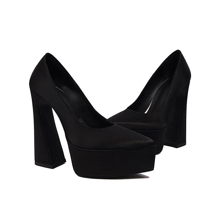 Chaussures Orthopédiques Gracieuses au Look Moderne