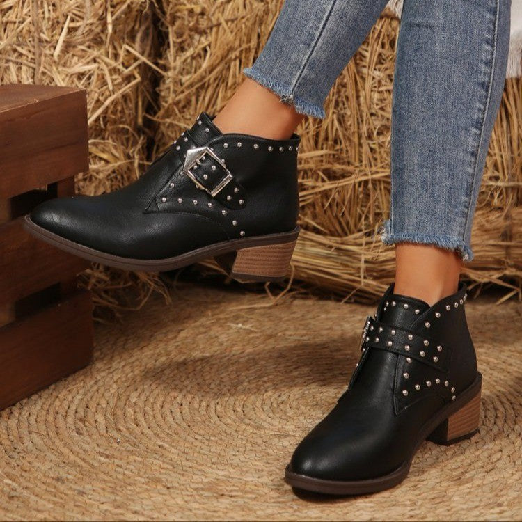 Bottes Orthopédiques Gracieuses au Look Moderne