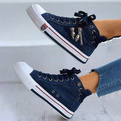 Chaussures Orthopédiques d'Inspiration Vintage