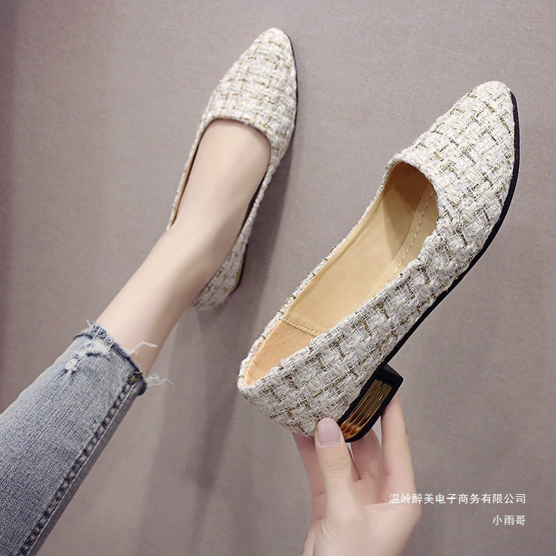 Chaussures Orthopédiques Gracieuses au Look Moderne