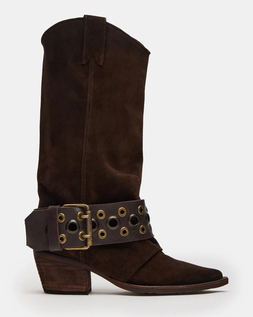 Bottes orthopédiques classiques au style intemporel