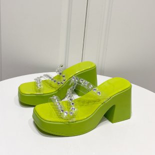 Chaussures Orthopédiques Chics au Design Unique