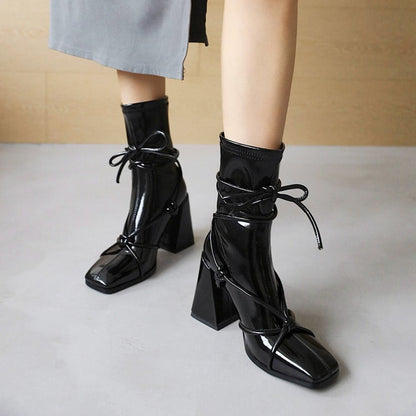 Bottes Orthopédiques d'Inspiration Vintage