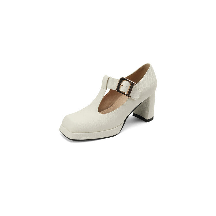 Chaussures Orthopédiques d'Inspiration Vintage