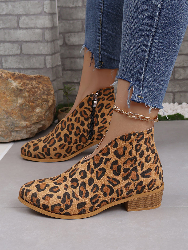 Bottes Orthopédiques Classiques au Style Intemporel