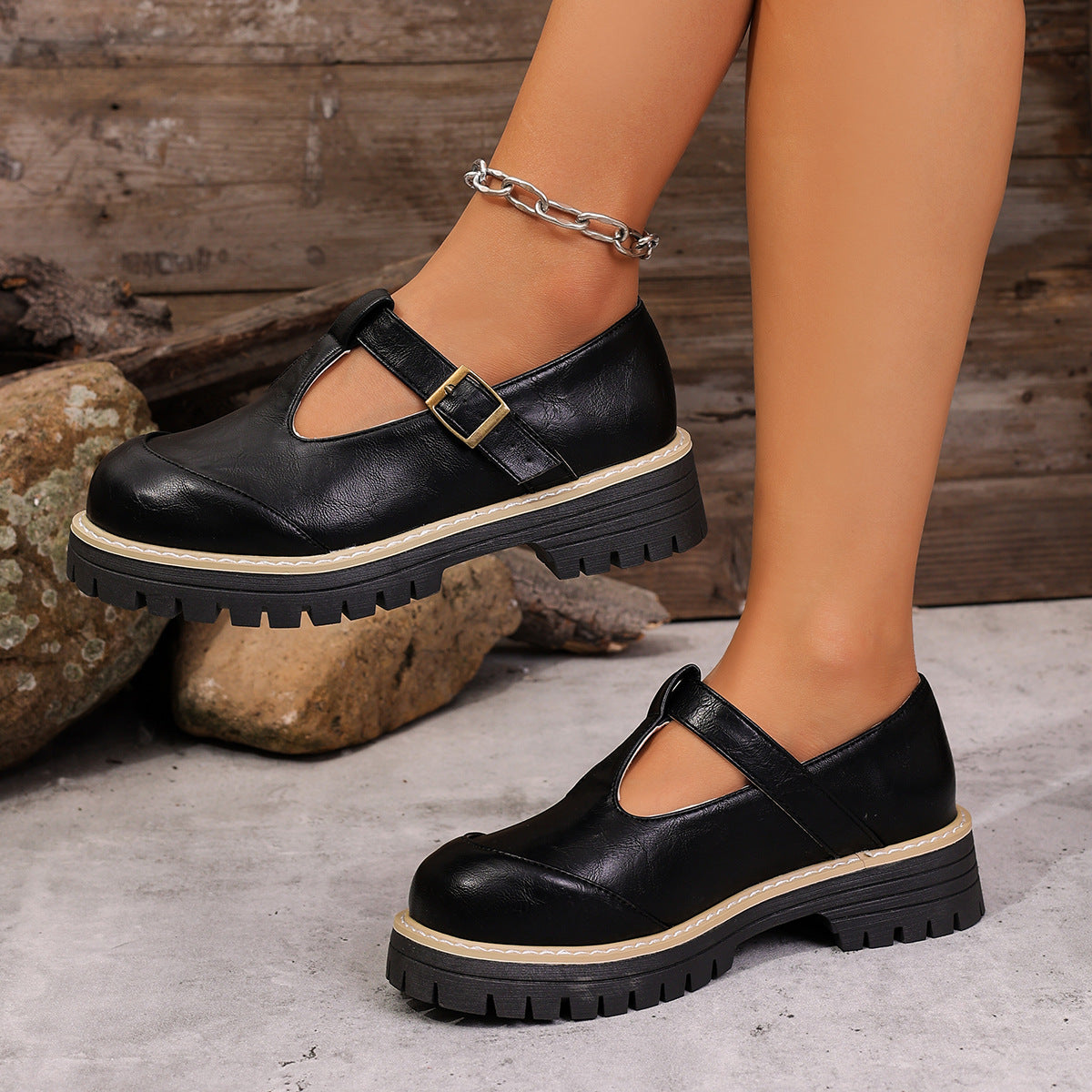 Chaussures Orthopédiques Gracieuses au Look Moderne