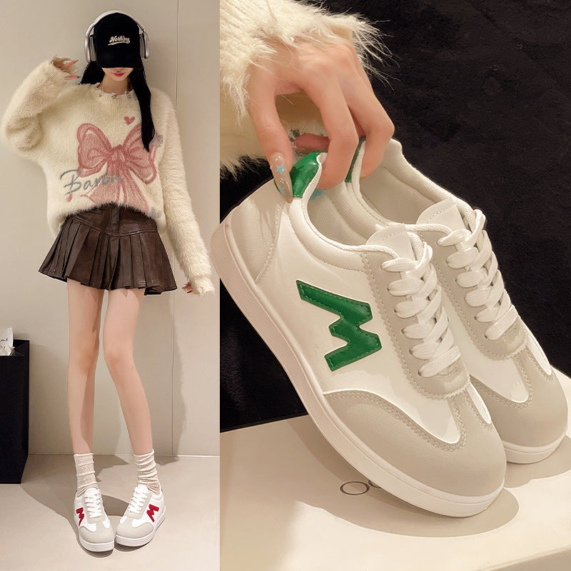 Chaussures Orthopédiques d'Inspiration Vintage