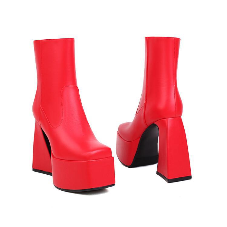 Bottes Orthopédiques Classiques au Style Intemporel