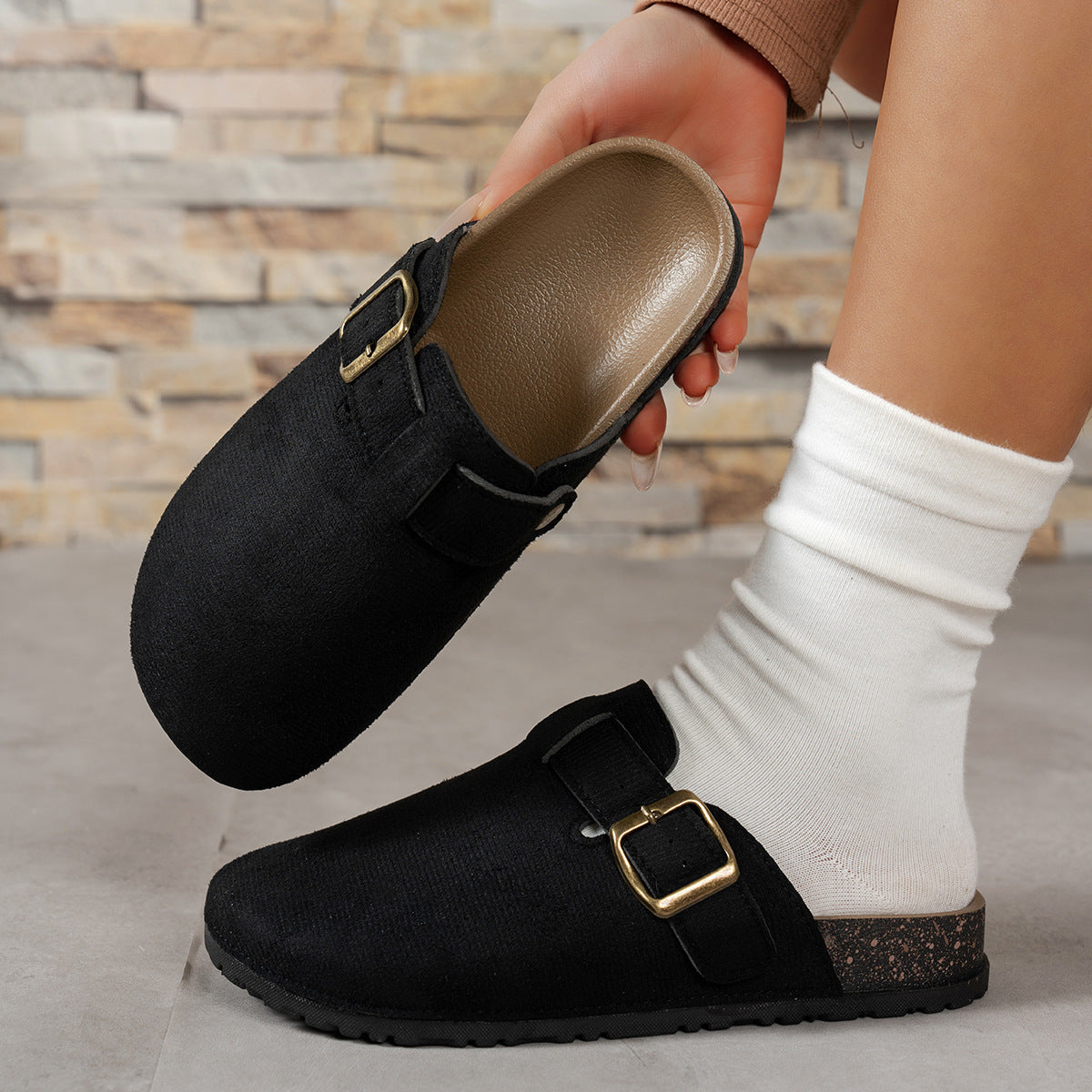 Chaussures Orthopédiques Gracieuses au Look Moderne