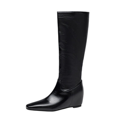 Bottes orthopédiques gracieuses pour un look moderne