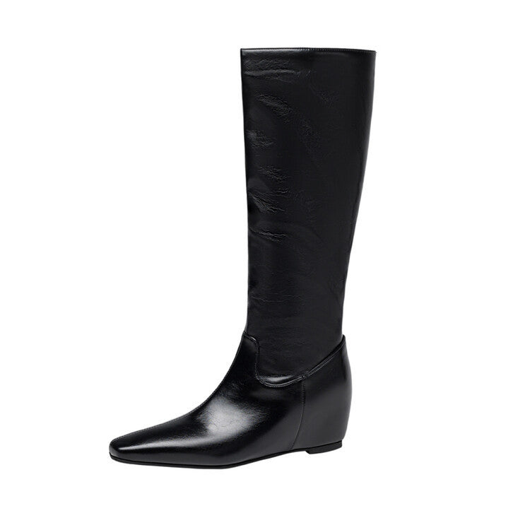Bottes orthopédiques gracieuses pour un look moderne