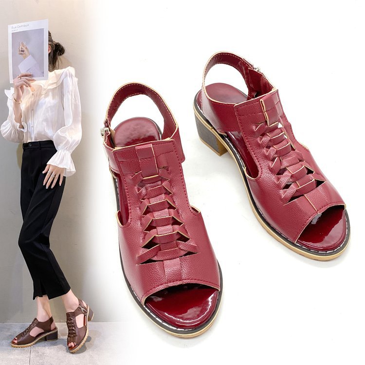 Sandales Orthopédiques Gracieuses au Look Moderne
