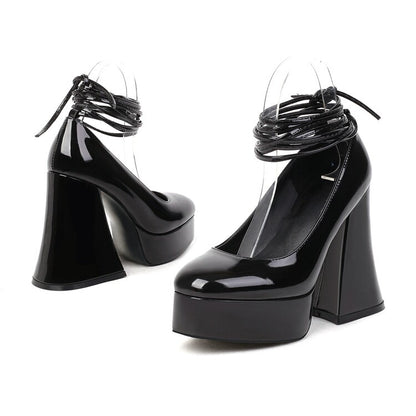 Chaussures Orthopédiques d'Inspiration Vintage