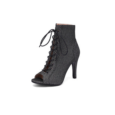 Bottes Orthopédiques Gracieuses au Look Moderne