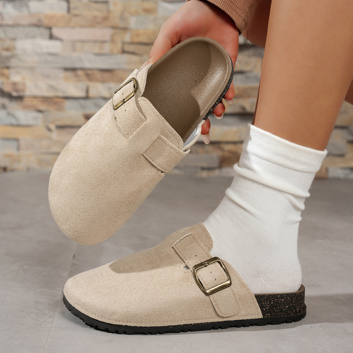 Chaussures Orthopédiques Gracieuses au Look Moderne