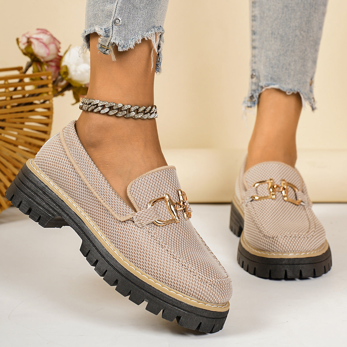 Chaussures Orthopédiques d'Inspiration Vintage