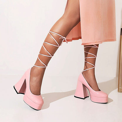 Chaussures Orthopédiques d'Inspiration Vintage