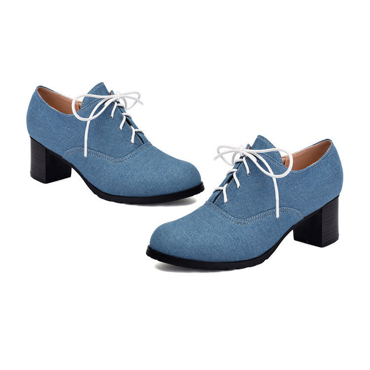 Chaussures Orthopédiques d'Inspiration Vintage