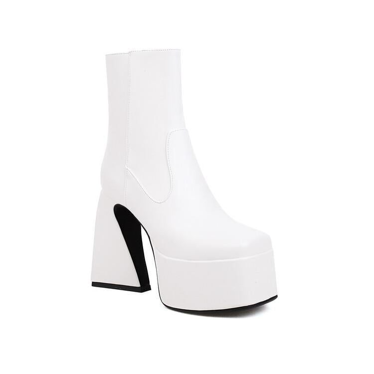 Bottes Orthopédiques Classiques au Style Intemporel