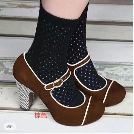 Chaussures Orthopédiques Chics au Design Unique