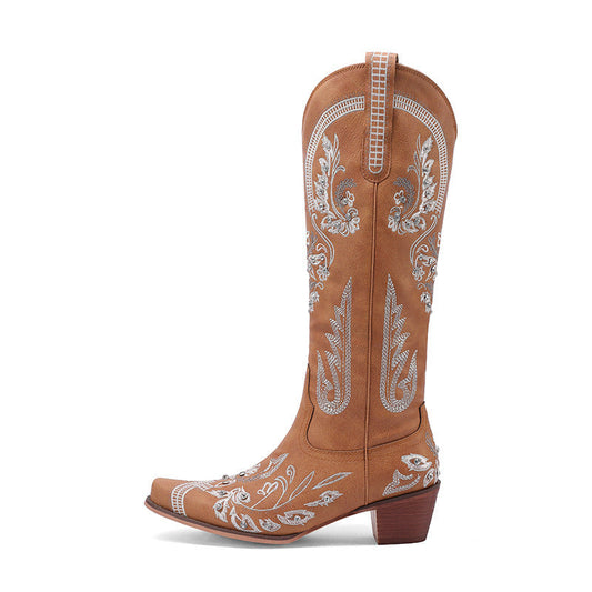 Bottes orthopédiques d'inspiration vintage